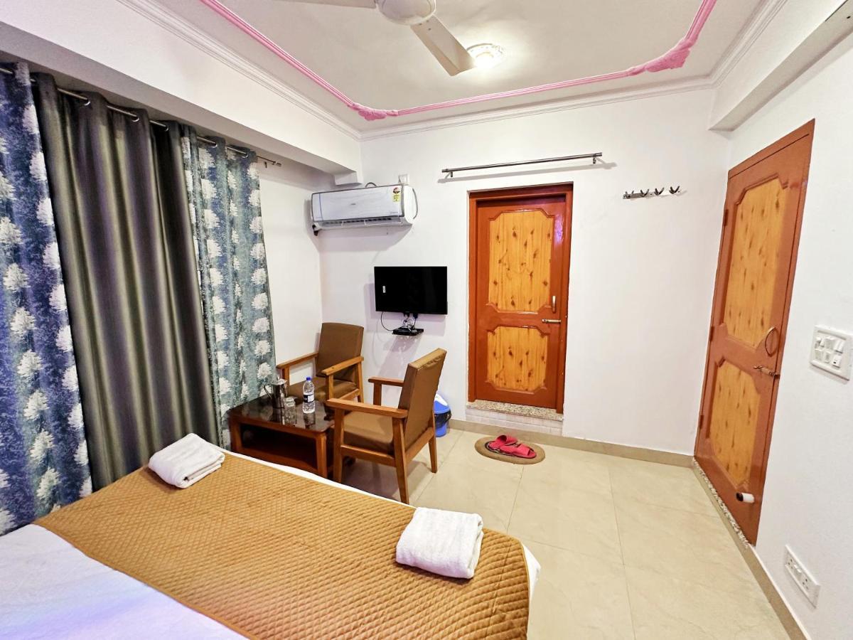Roseline Inn Srinagar  Exterior photo
